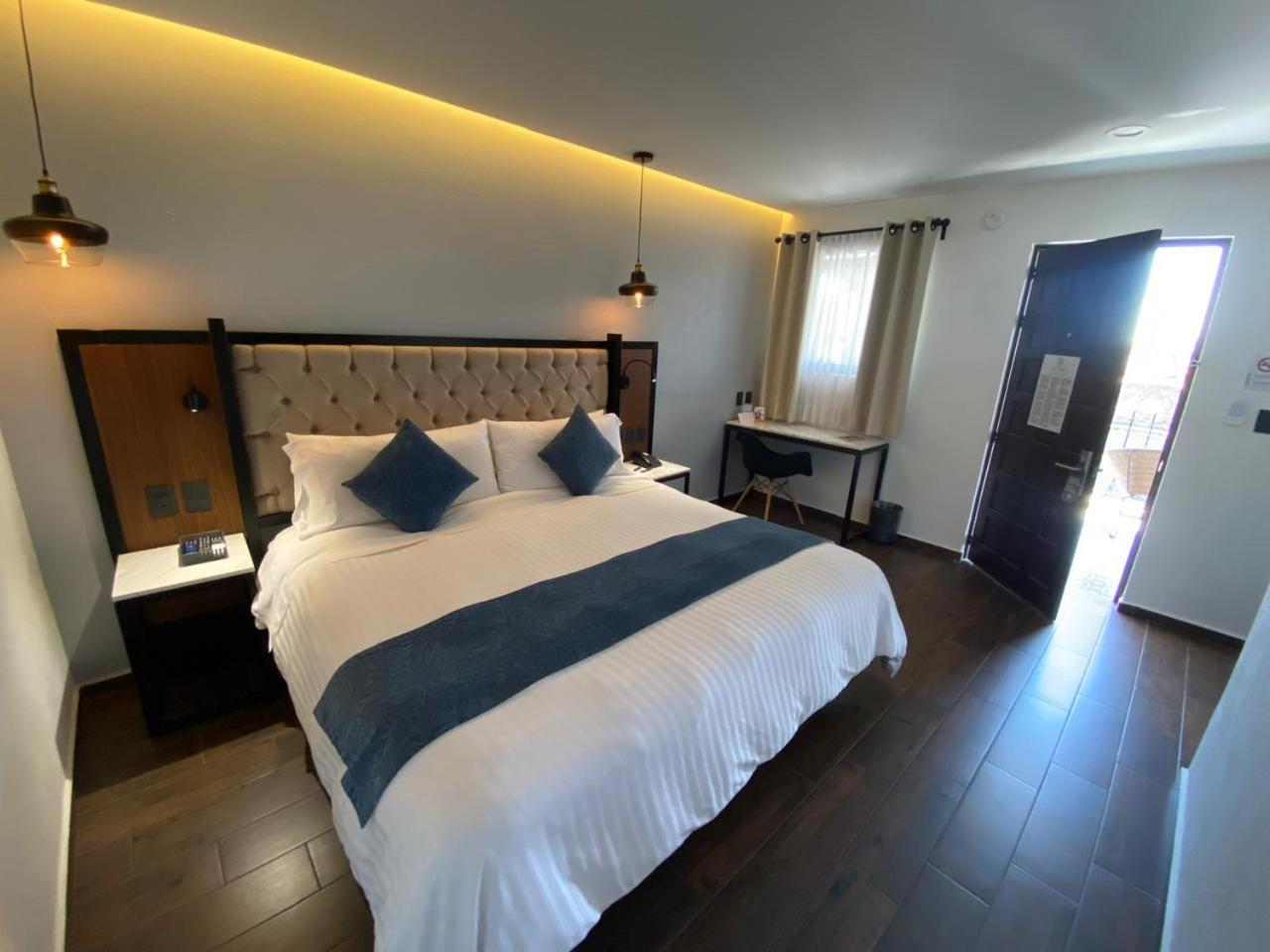 Hotel Boutique Casa Loreta Керетаро Екстер'єр фото